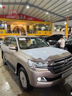 تويوتا لاندكروزر